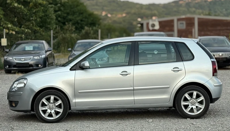 VW Polo 1.4i 80к.с * Климатик* , снимка 7 - Автомобили и джипове - 51135499