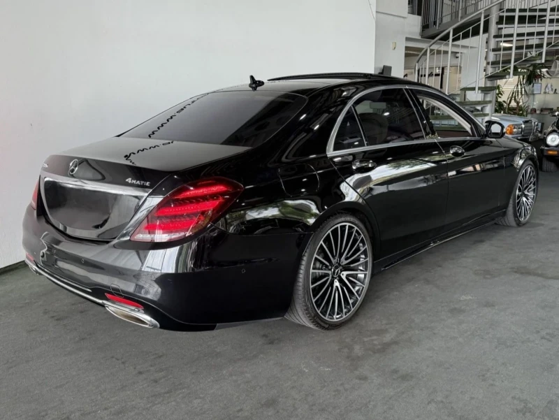 Mercedes-Benz S 560 ОЧАКВАН ВНОС Mercedes S560 Long* AMG Optic* 3xTV, снимка 3 - Автомобили и джипове - 52066340