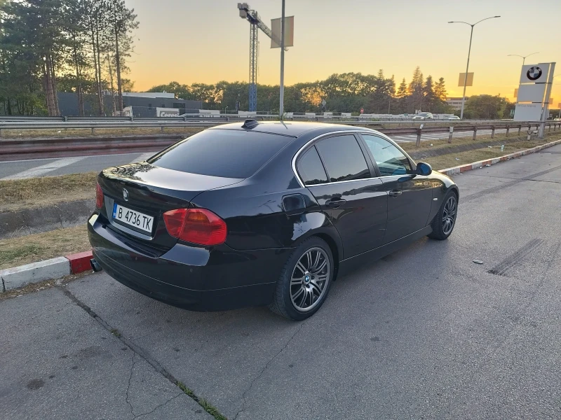 BMW 330, снимка 2 - Автомобили и джипове - 52148064