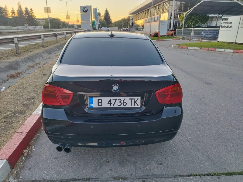 BMW 330, снимка 3 - Автомобили и джипове - 52148064