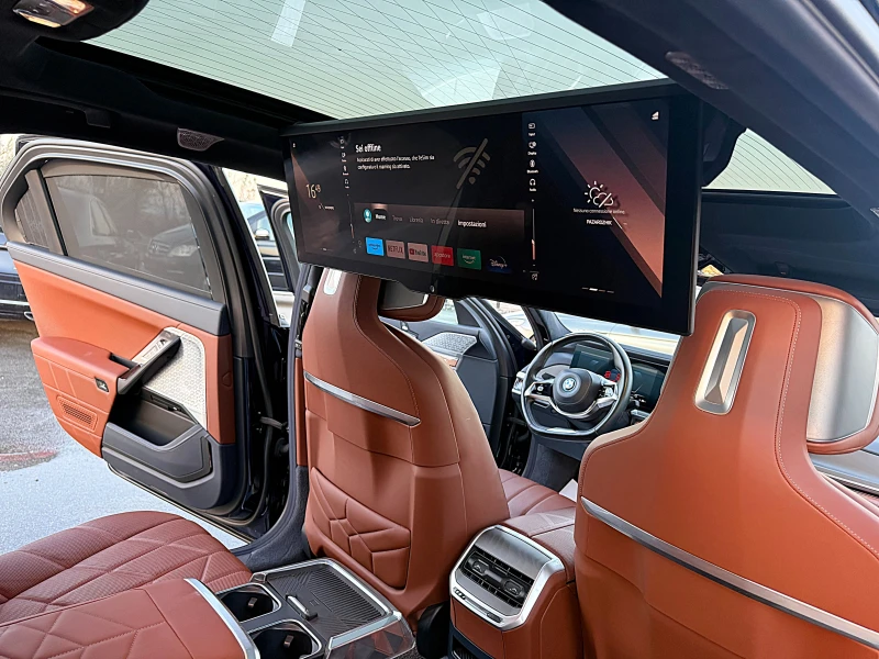 BMW i7 ПРОДАДЕНА !!!, снимка 15 - Автомобили и джипове - 52473512