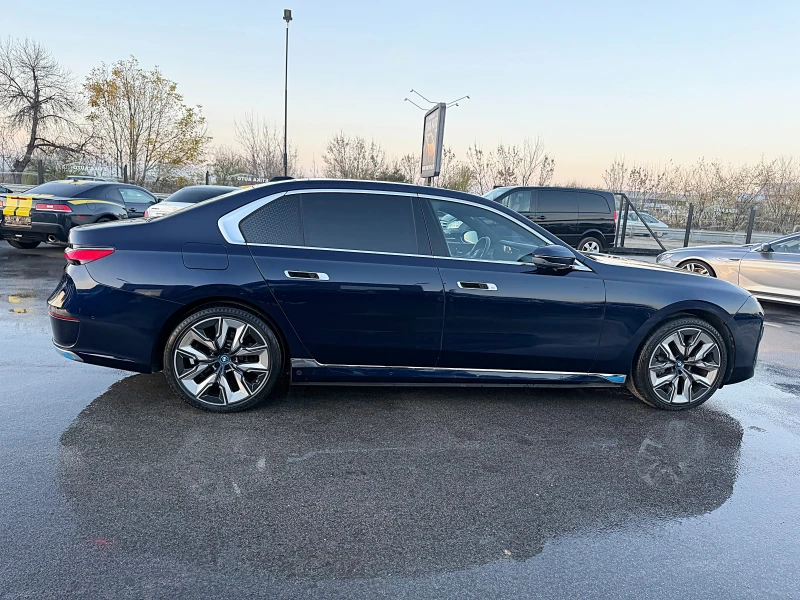 BMW i7 ПРОДАДЕНА !!!, снимка 6 - Автомобили и джипове - 52473512