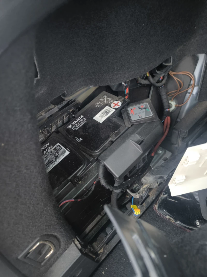 VW Passat, снимка 13 - Автомобили и джипове - 52488037