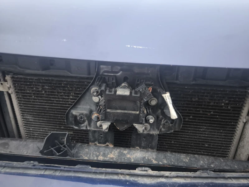 VW Passat, снимка 6 - Автомобили и джипове - 52488037