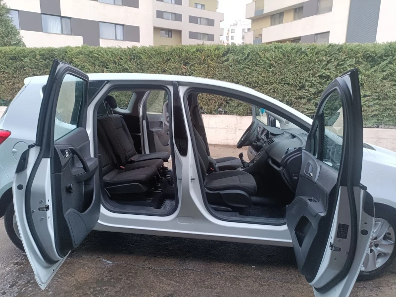 Opel Meriva 1.4 T Eco Flex FACELIFT, снимка 13 - Автомобили и джипове - 52673099