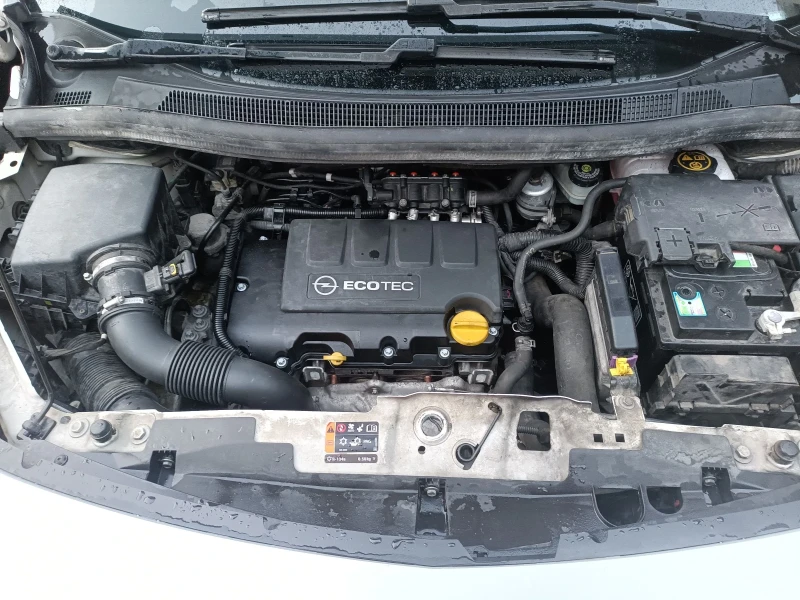 Opel Meriva 1.4 T Eco Flex FACELIFT, снимка 14 - Автомобили и джипове - 52673099