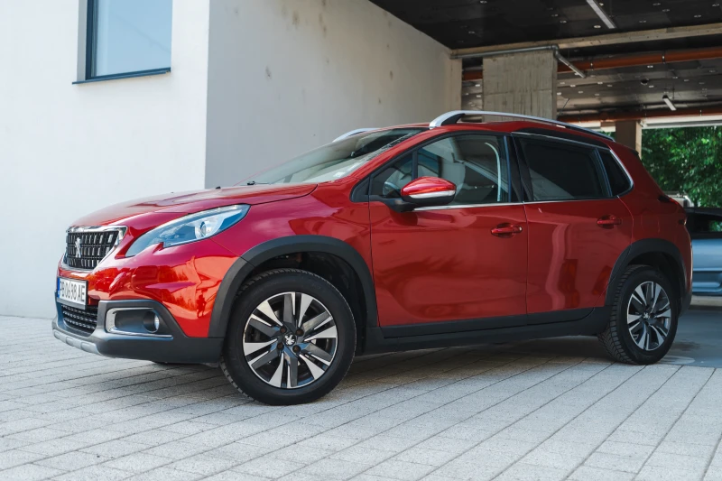 Peugeot 2008 1.2 automat, снимка 2 - Автомобили и джипове - 52875095