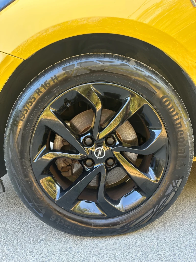 Opel Corsa E 1.0T, снимка 8 - Автомобили и джипове - 53087434