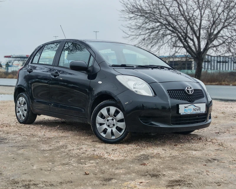 Toyota Yaris 1.0 БЕНЗИН 70 К.С. УНИКАЛНО СЪСТОЯНИЕ!, снимка 17 - Автомобили и джипове - 53299635
