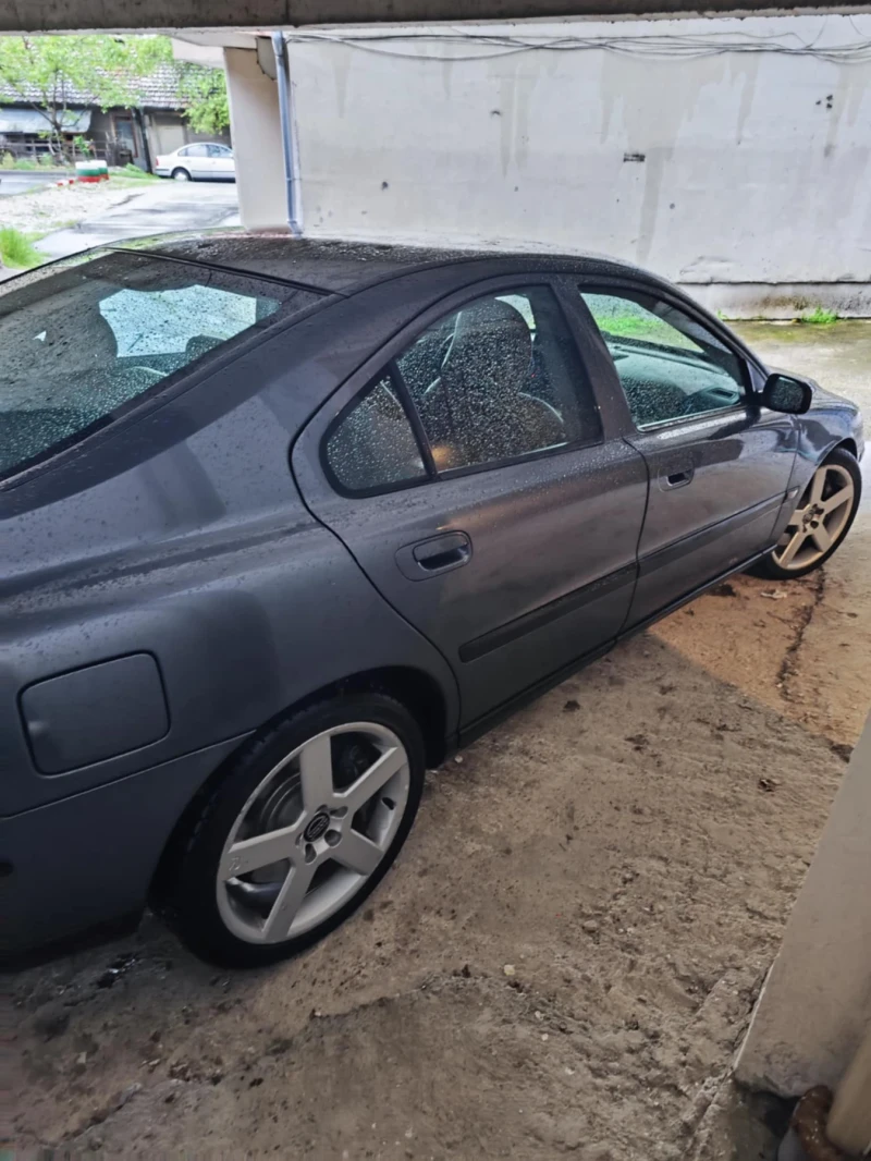 Volvo S60, снимка 8 - Автомобили и джипове - 53372879
