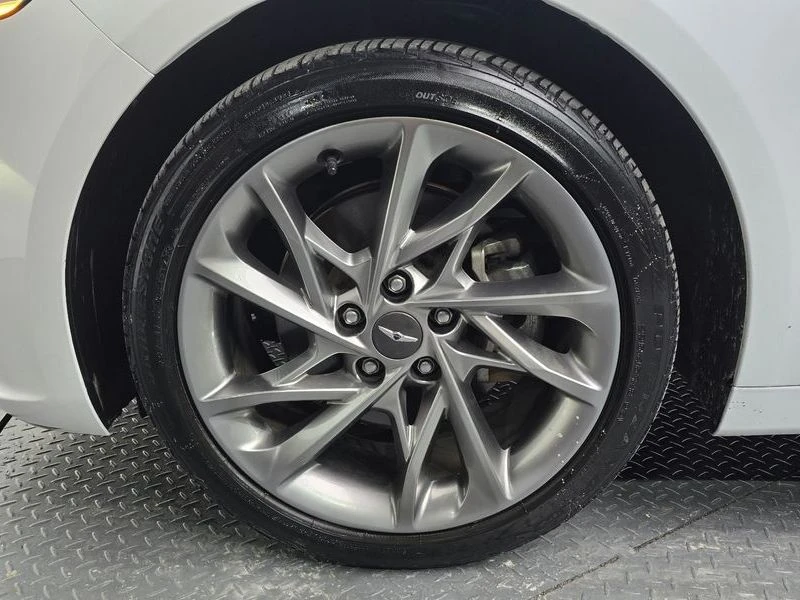 Genesis G70 2.0 Automatic, снимка 4 - Автомобили и джипове - 55598155