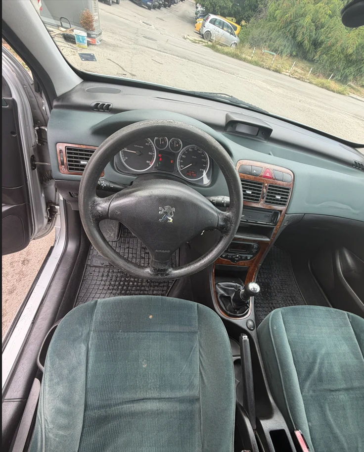 Peugeot 307, снимка 12 - Автомобили и джипове - 55877381