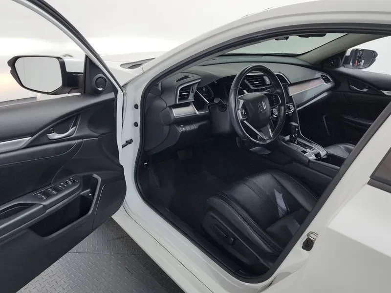 Honda Civic 2.0 10Th Generation, снимка 10 - Автомобили и джипове - 56112236