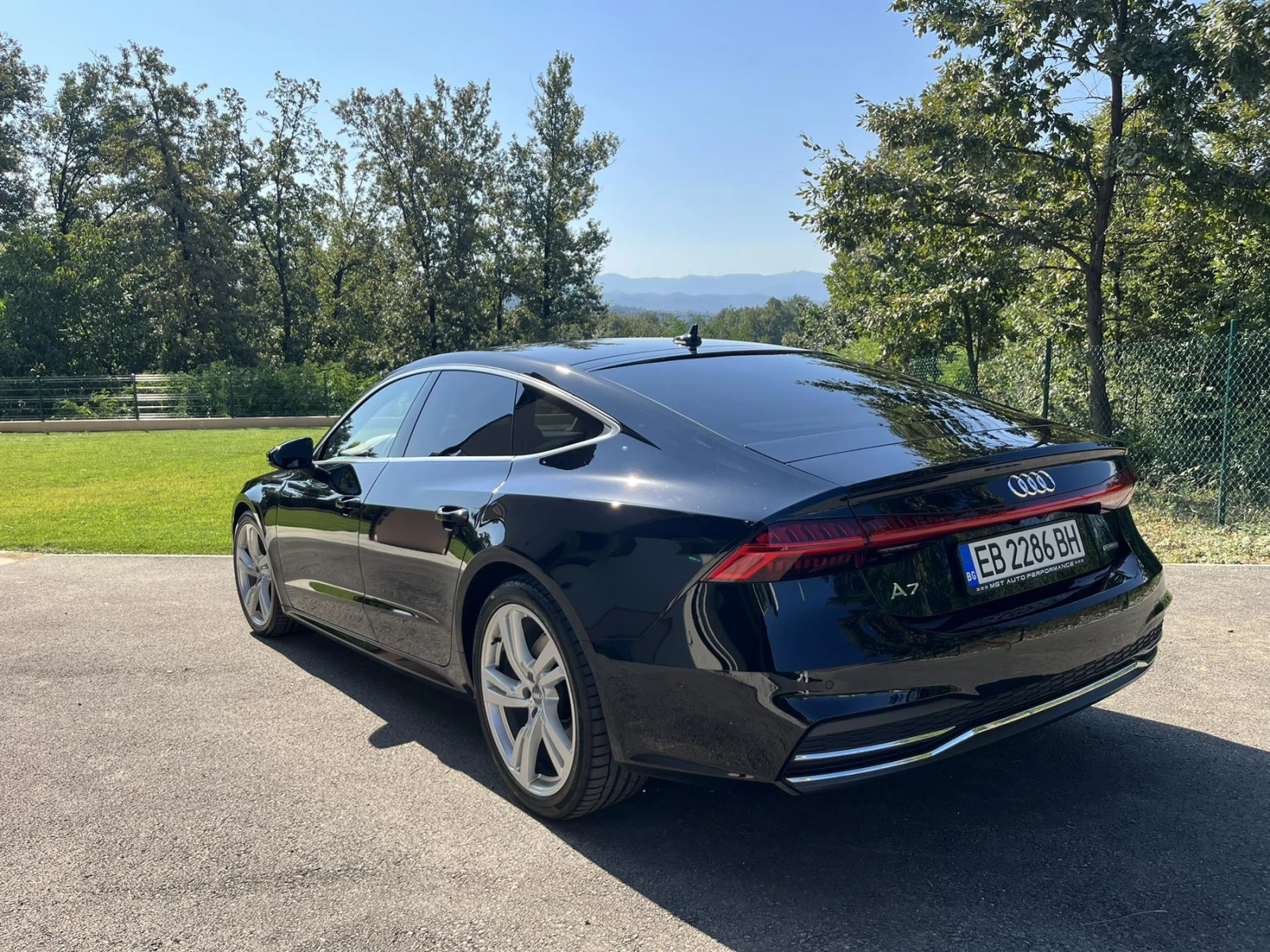 Audi A7 Sportsback 55 TFSI Quattro S-Line - изображение 5