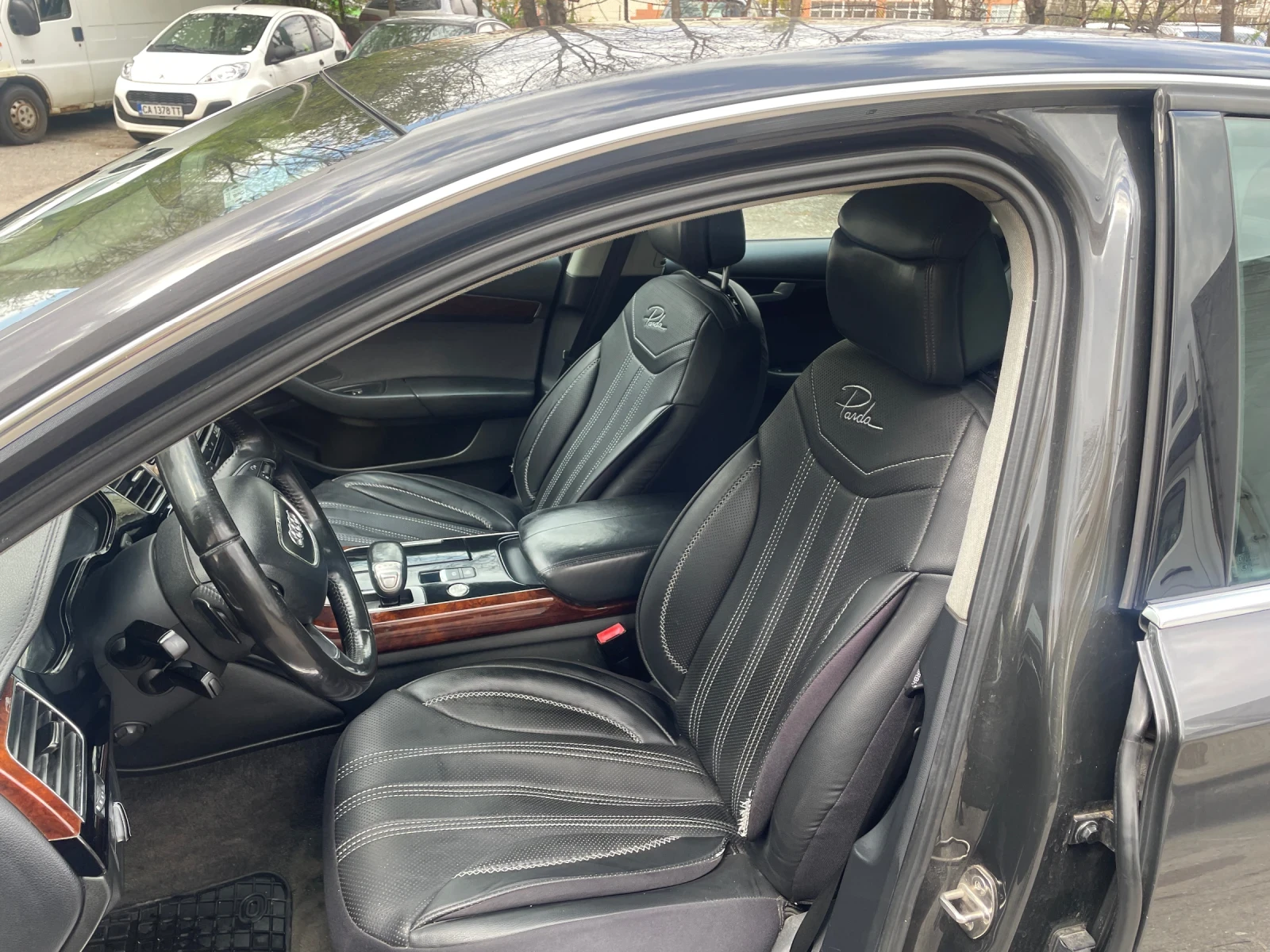 Audi A8 4.2 FSI - изображение 8