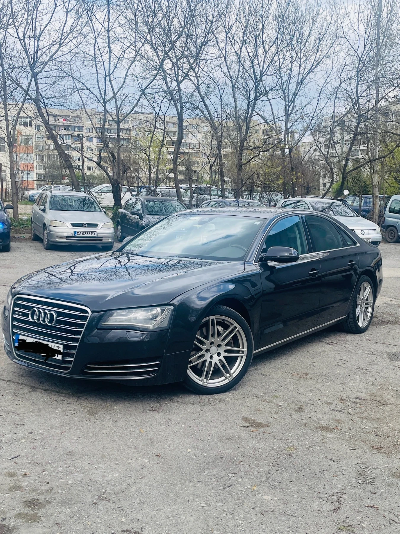 Audi A8 4.2 FSI - изображение 2