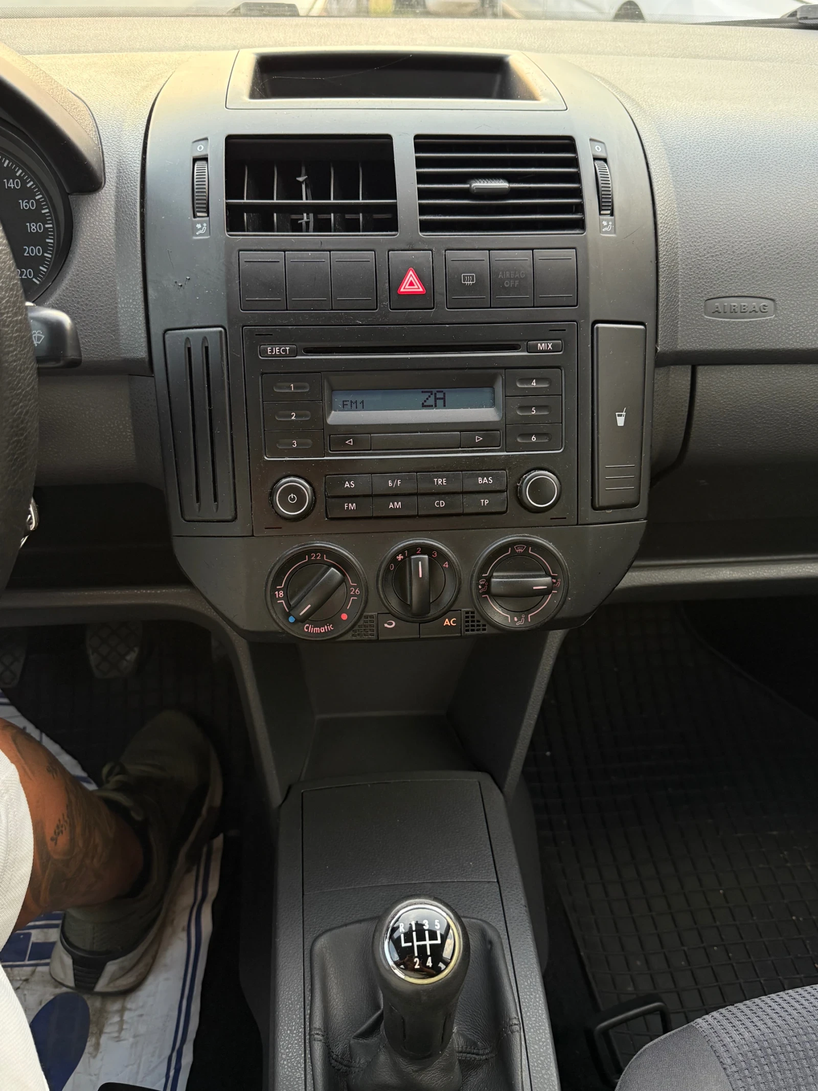 VW Polo 1.4i 80. * *  | Mobile.bg   15