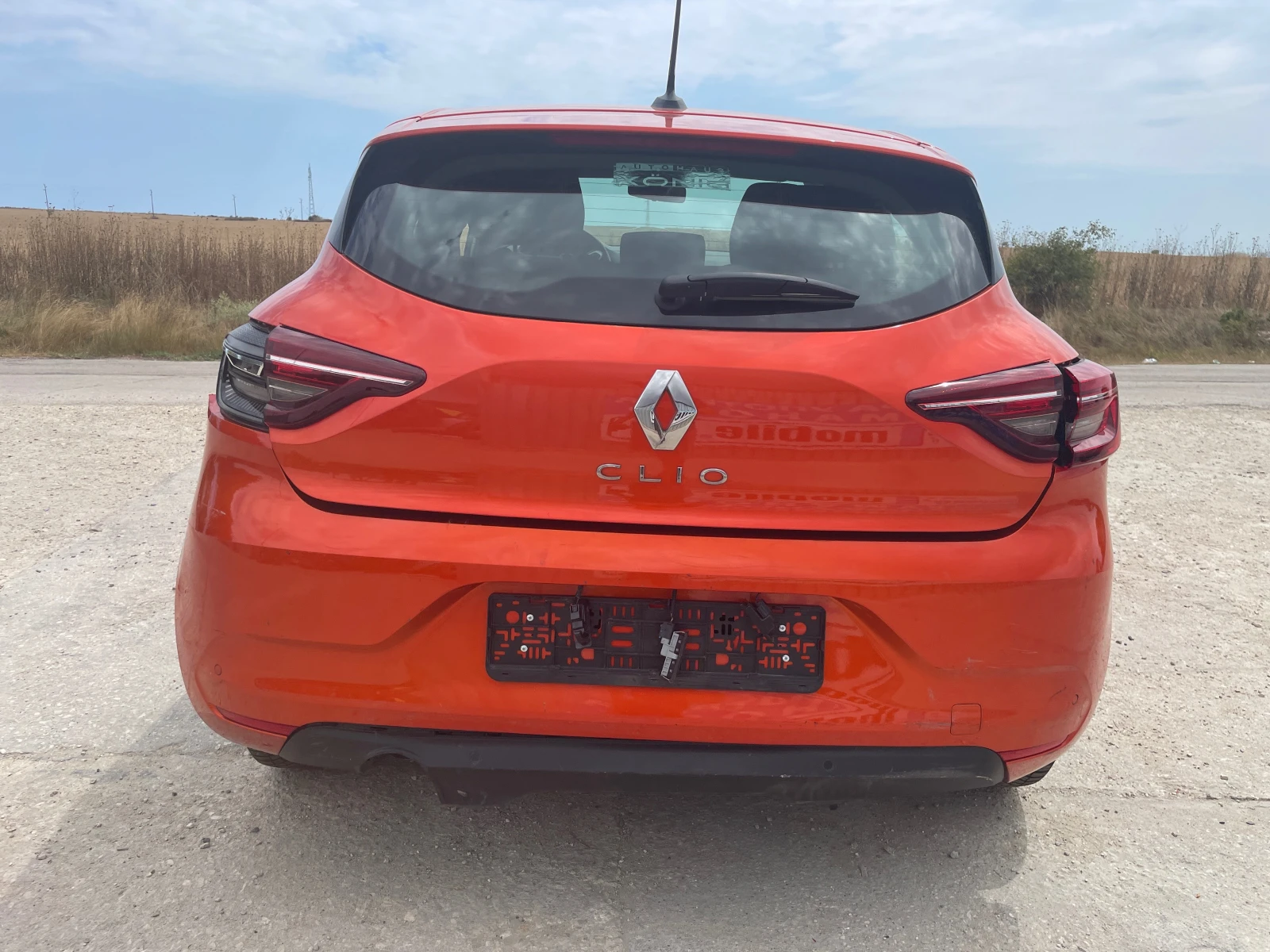 Renault Clio 1.0 SCe - изображение 4