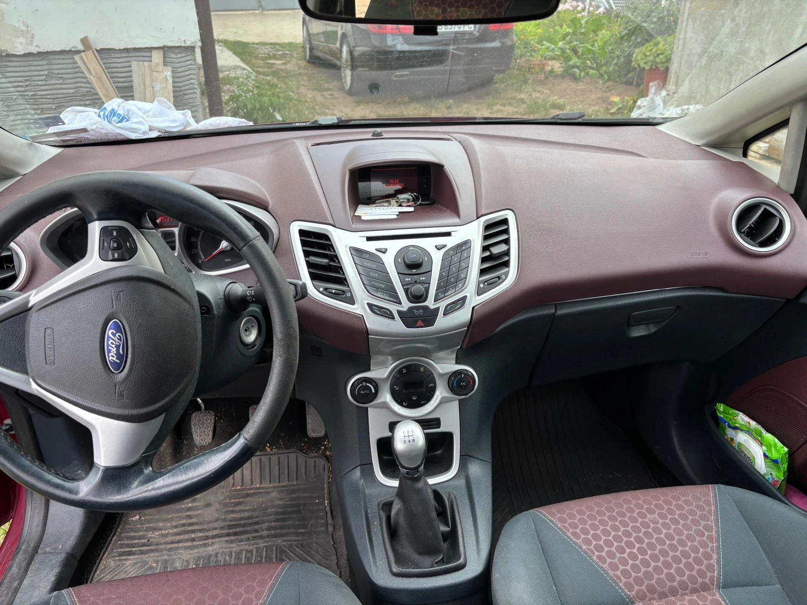 Ford Fiesta  - изображение 6
