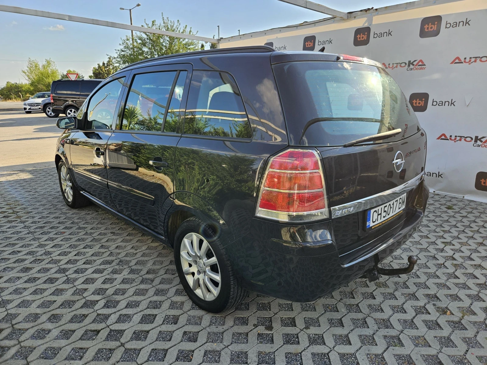 Opel Zafira 1.8i-140кс= 7МЕСТА= НАВИ= КЛИМАТИК= ТЕГЛИЧ - изображение 5