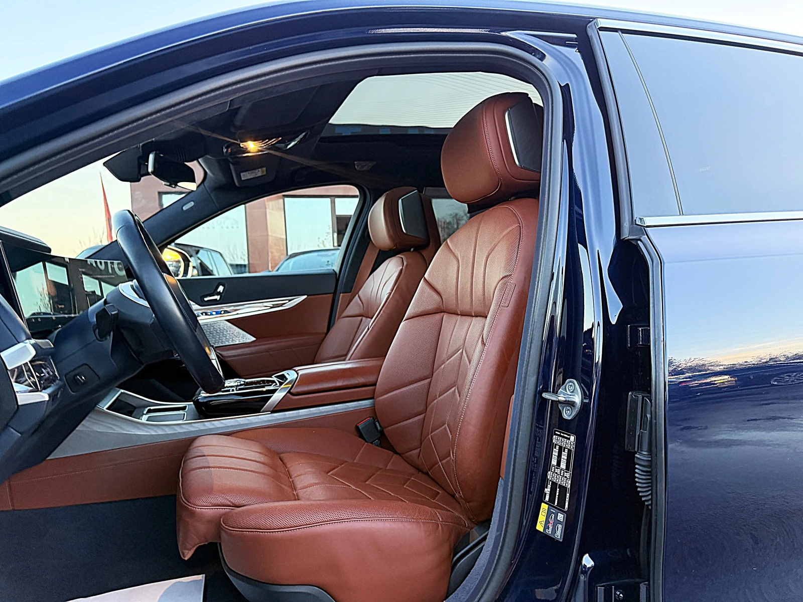 BMW i7 i7 60 Design Pure Excellence-MONITOR-FULL FULL !!! - изображение 8