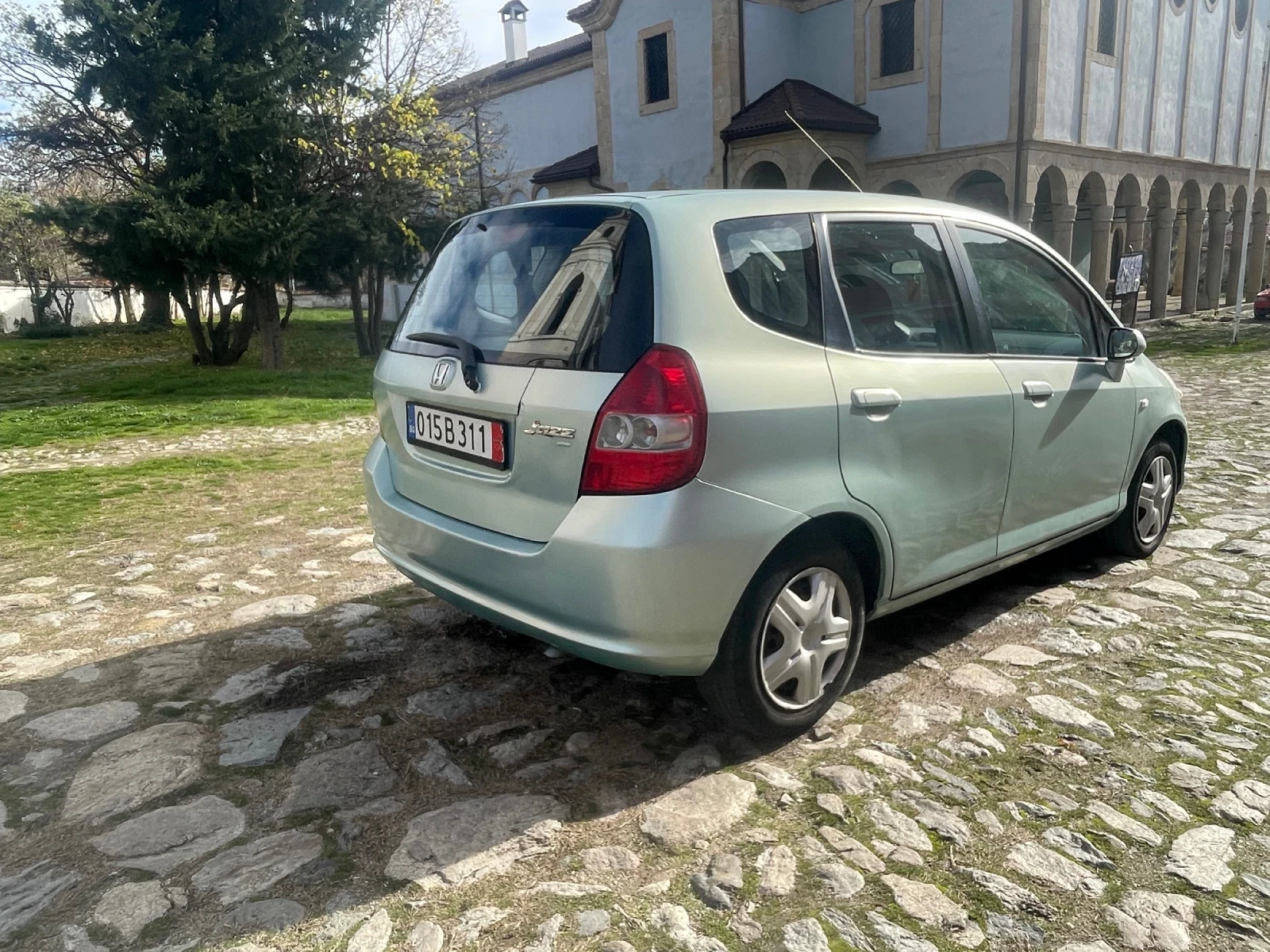 Honda Jazz 1.2 70кс КЛИМАТИК - изображение 5