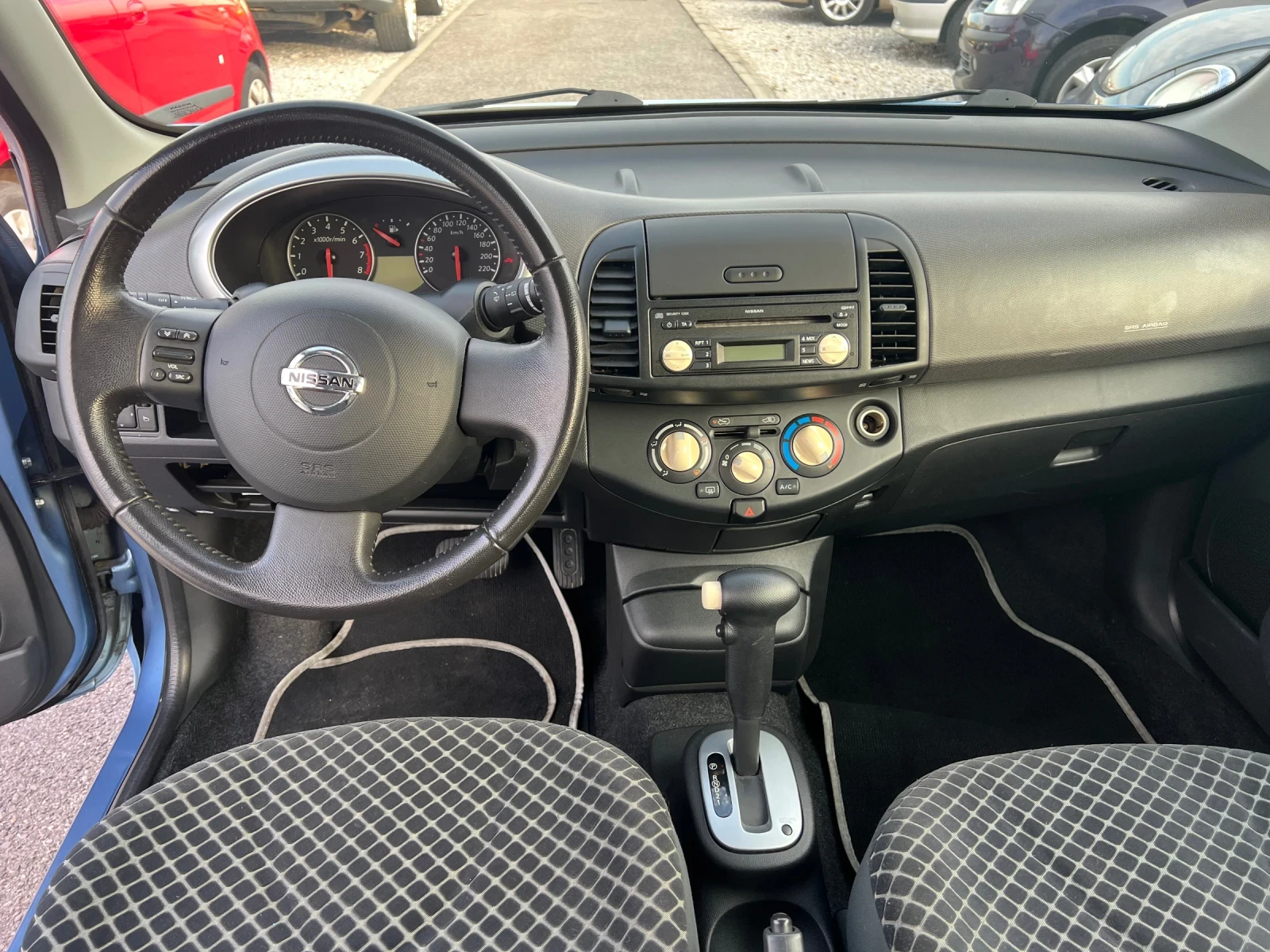 Nissan Micra 1.4i AVTOMAT - изображение 8