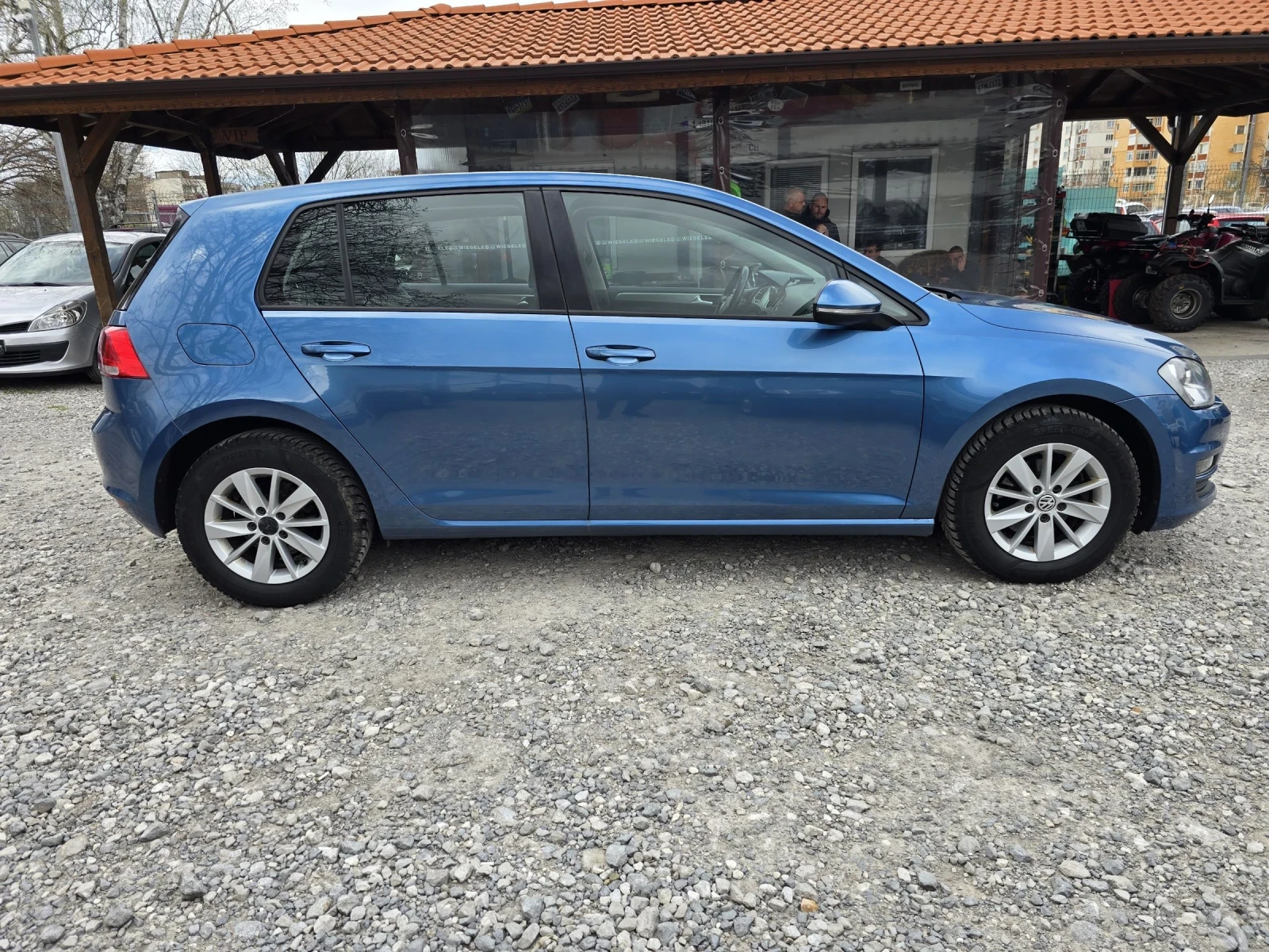 VW Golf 1.6 TDI 90KC.H-LINE , снимка 6 - Автомобили и джипове - 53461868