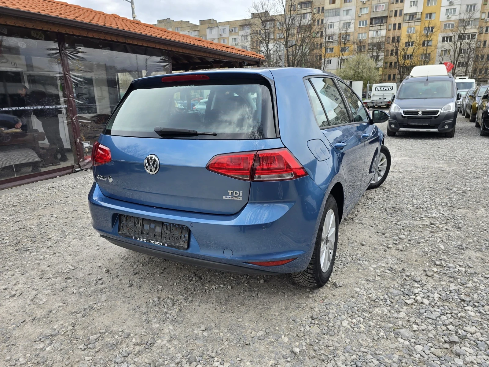 VW Golf 1.6 TDI 90KC.H-LINE , снимка 2 - Автомобили и джипове - 53461868