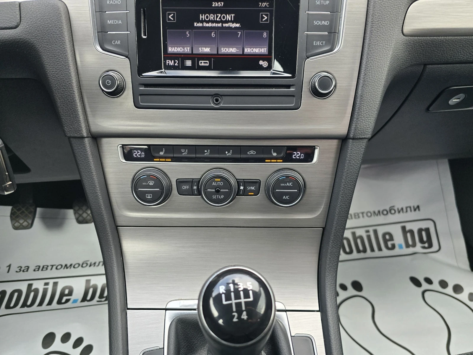 VW Golf 1.6 TDI 90KC.H-LINE , снимка 9 - Автомобили и джипове - 53461868