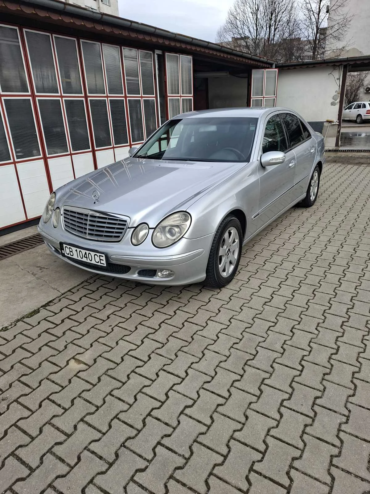 Mercedes-Benz E 200 ��������� | Mobile.bg � ����������� 1
