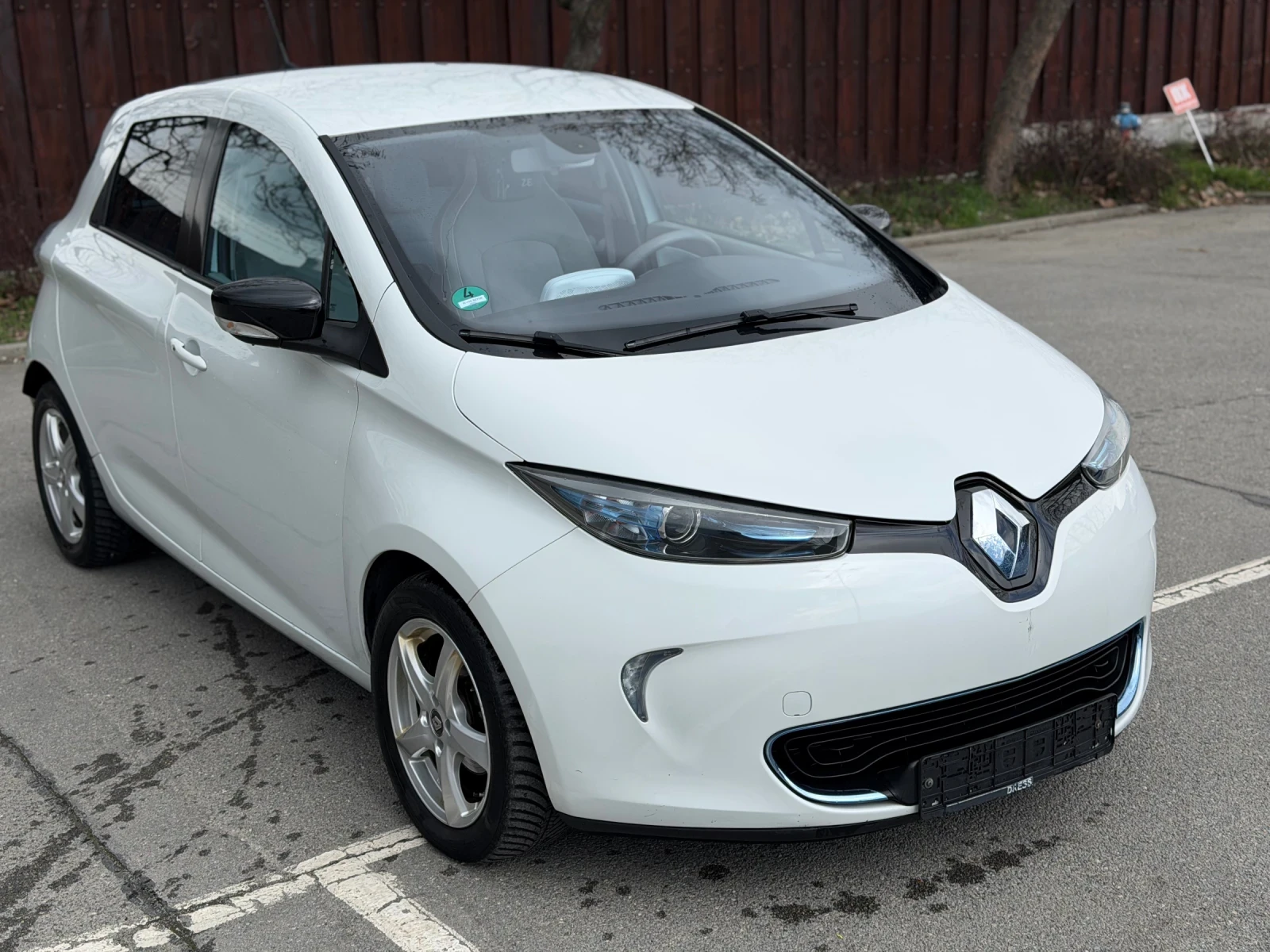 Renault Zoe 22kw* Нов внос* Парктроник