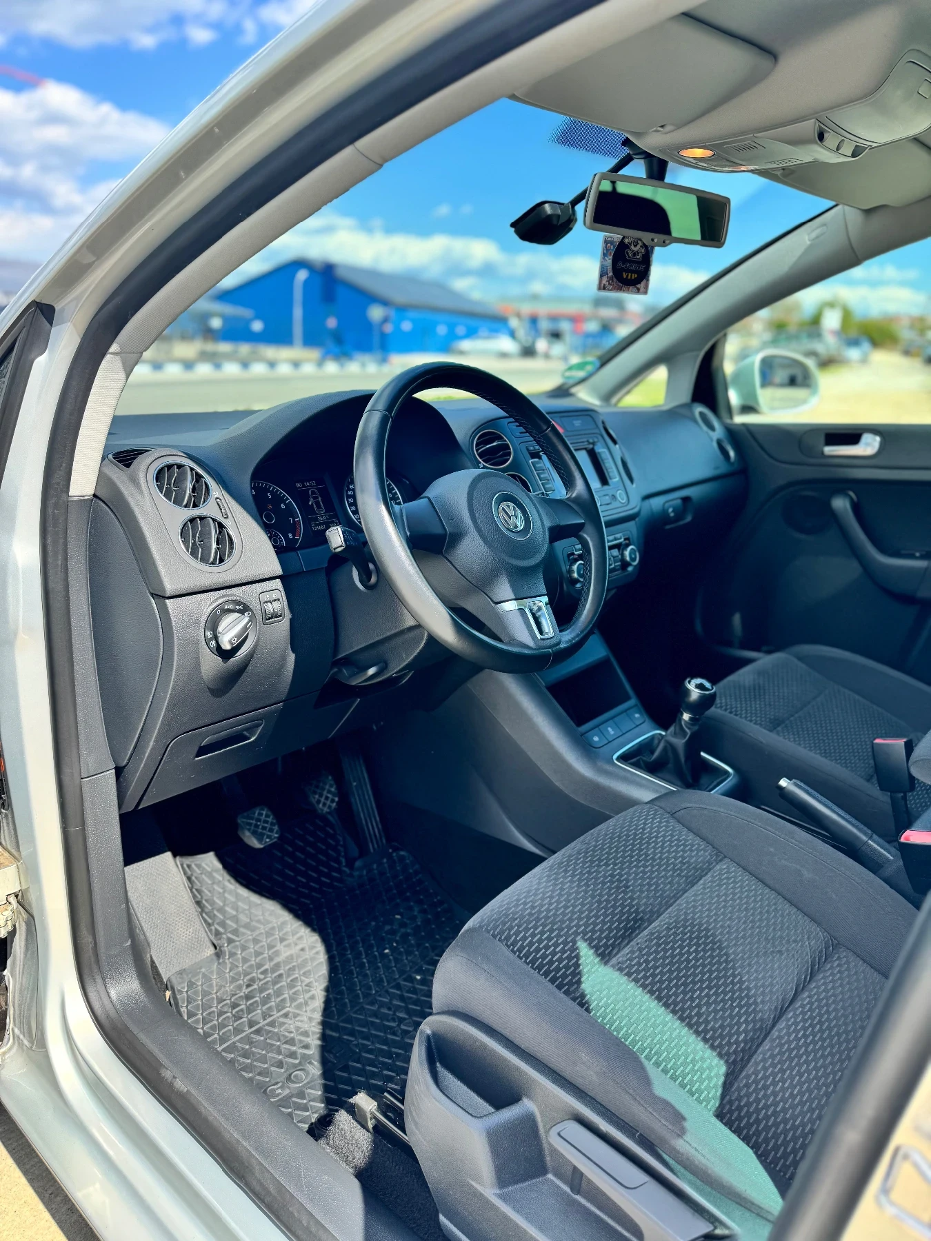 VW Golf Plus 123000 КМ, снимка 6 - Автомобили и джипове - 54555883