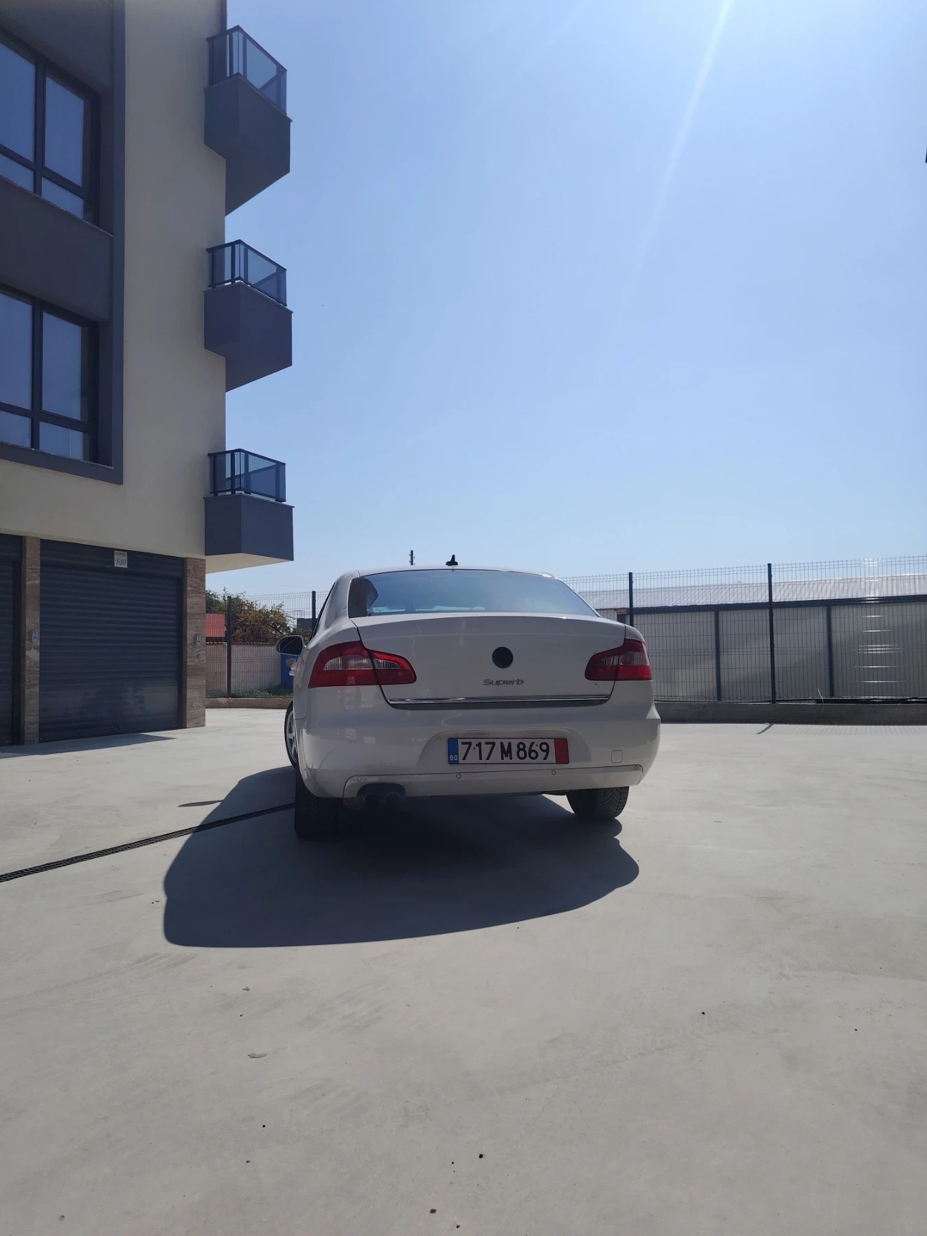 Skoda Superb 1.8 , снимка 3 - Автомобили и джипове - 54732904