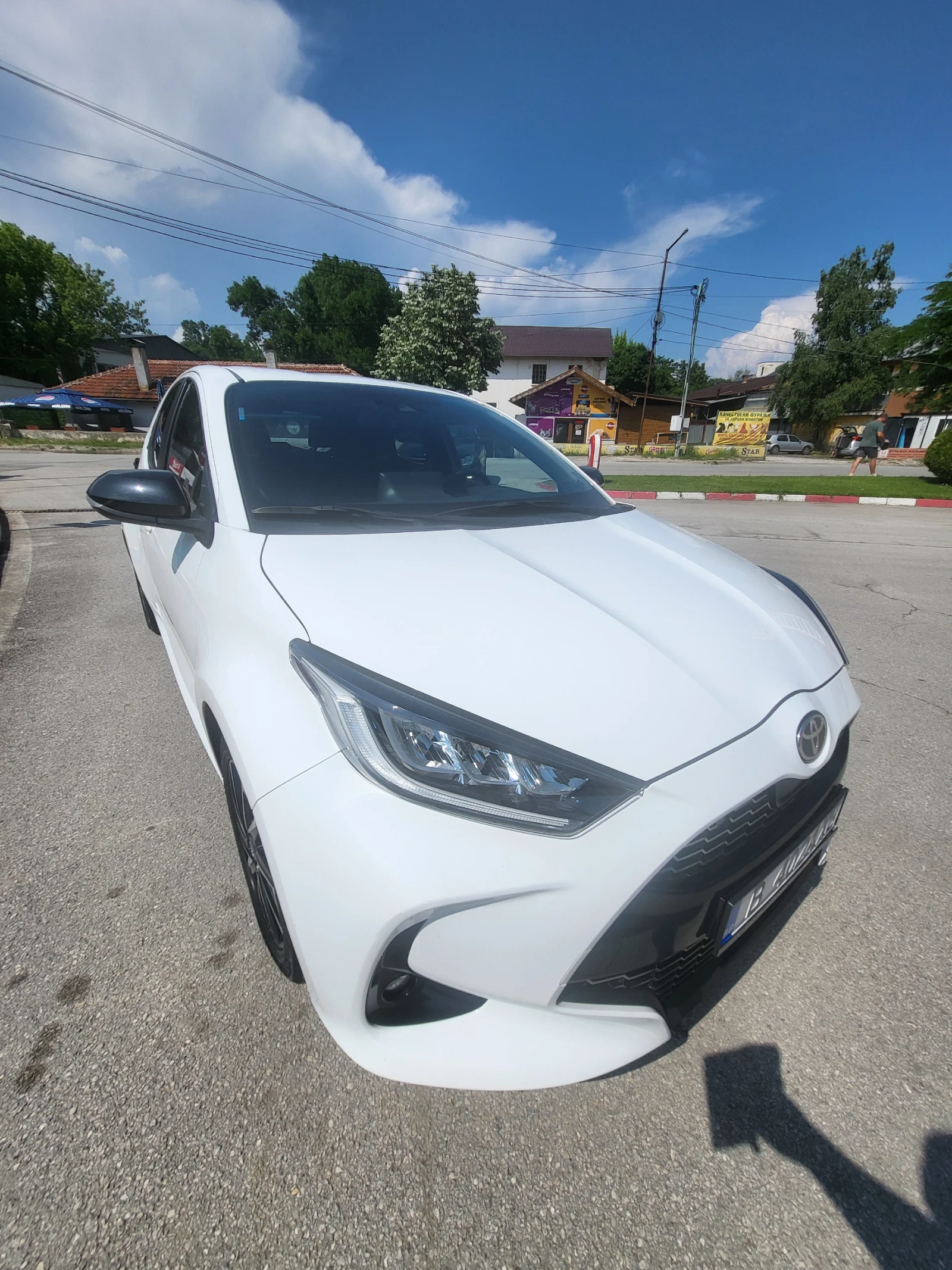 Toyota Yaris GR* ТОП* Hybrid* 1.5-125hp* нова LPG уредба, снимка 2 - Автомобили и джипове - 54804701