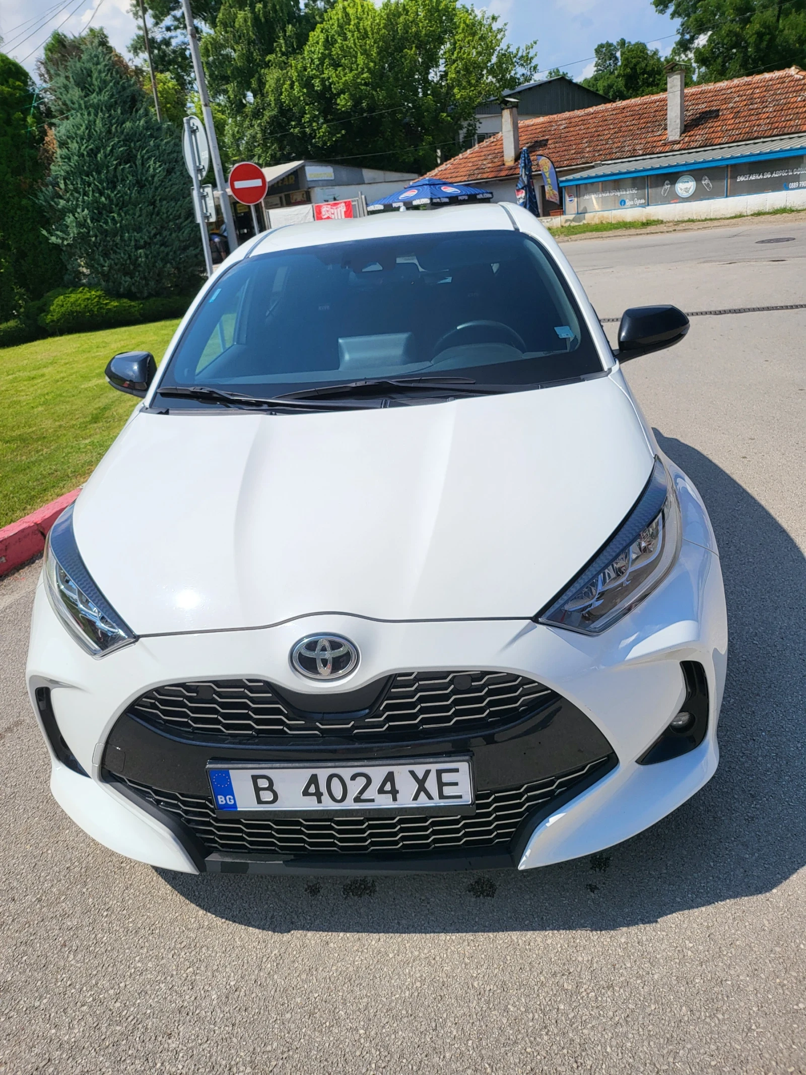Toyota Yaris GR* ТОП* Hybrid* 1.5-125hp* нова LPG уредба, снимка 8 - Автомобили и джипове - 54804701