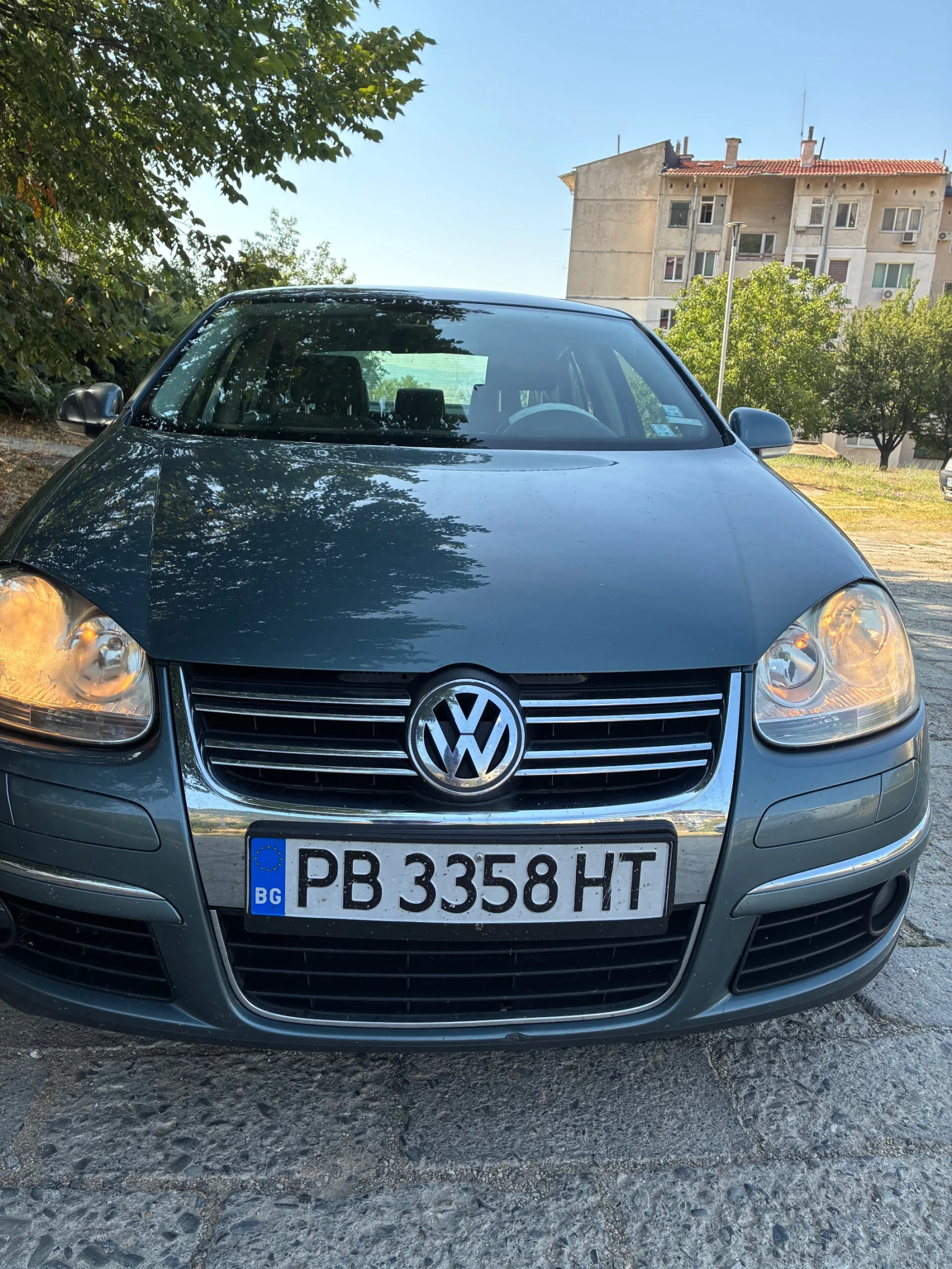 VW Jetta, снимка 4 - Автомобили и джипове - 55671092