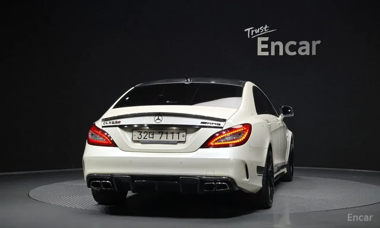 Mercedes-Benz CLS 63 AMG 4MATIC* HARMON* KARDON* ���������* �����* 360����� | Mobile.bg � ����������� 4