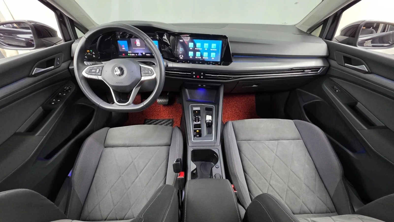 VW Golf, снимка 5 - Автомобили и джипове - 56689537