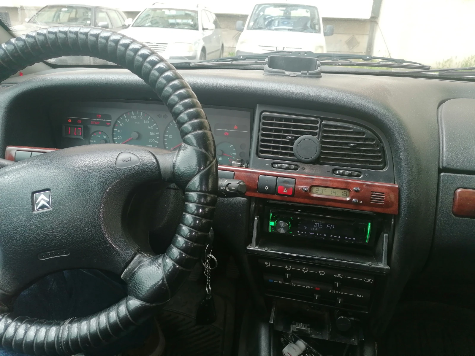 Citroen Xantia, снимка 8 - Автомобили и джипове - 56732669