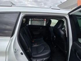 Toyota Highlander XLE AWD V6, снимка 13