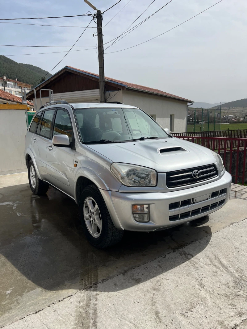 Toyota Rav4 2.0 D-4D, снимка 1 - Автомобили и джипове - 49591967