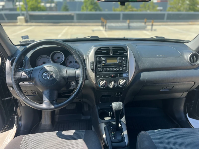 Toyota Rav4, снимка 9 - Автомобили и джипове - 46868200