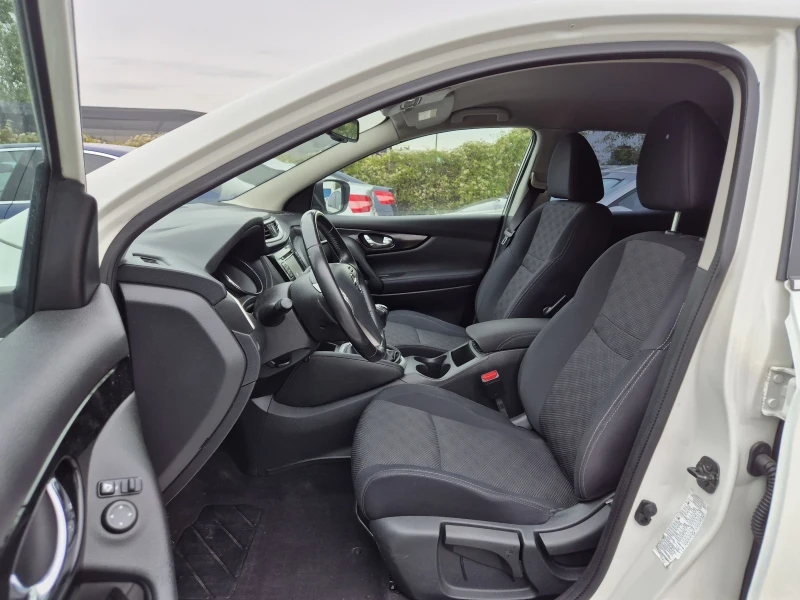 Nissan Qashqai 1.6dci/4х4/НАВИ/КАМЕРА, снимка 10 - Автомобили и джипове - 47293427