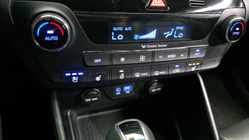 Hyundai Tucson 2.0 2WD MODERN autogeorge.com, снимка 17 - Автомобили и джипове - 51903367