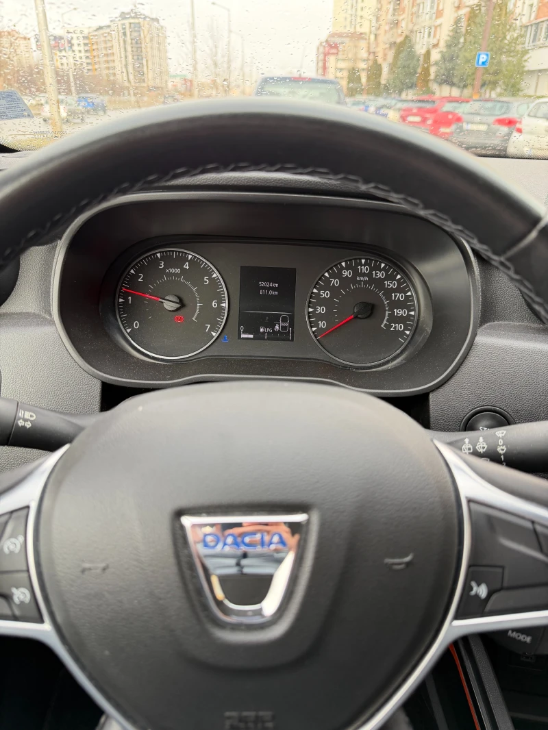 Dacia Duster LPG / В Гаранция!, снимка 11 - Автомобили и джипове - 53270733