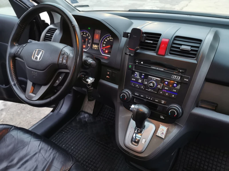 Honda Cr-v AWD, снимка 14 - Автомобили и джипове - 53298212