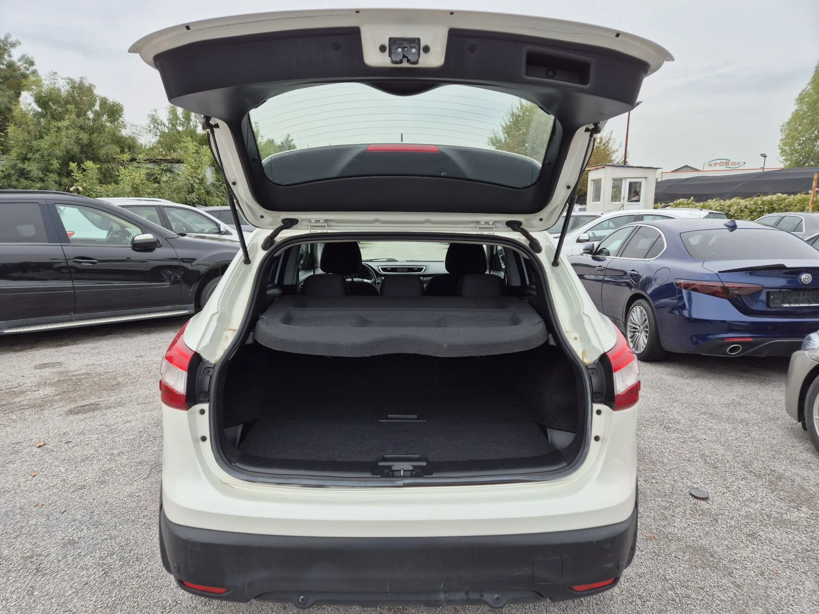 Nissan Qashqai 1.6dci/EURO 6 /44// | Mobile.bg   14