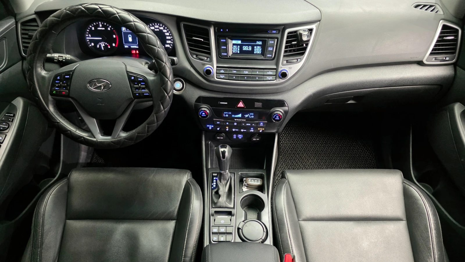 Hyundai Tucson 2.0 2WD MODERN - изображение 6