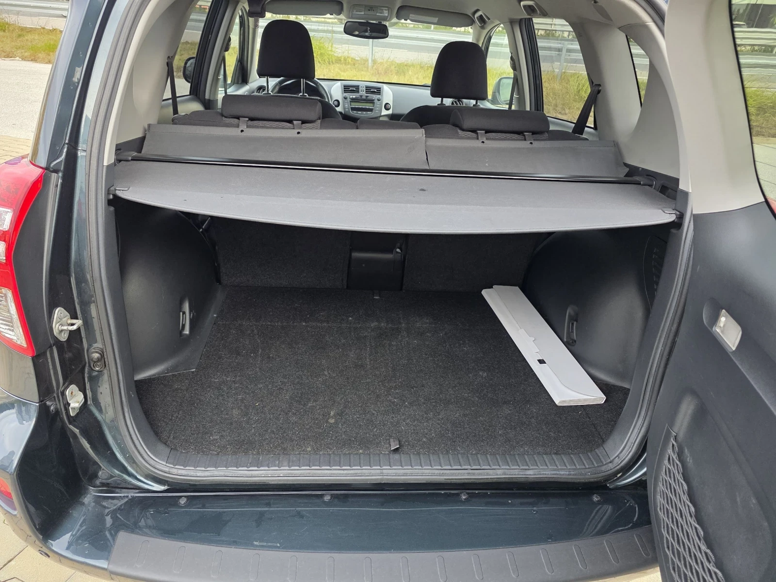 Toyota Rav4 2.0i 4x4 SWISS EDITION 115000km | Mobile.bg   14